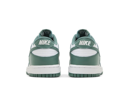 Tênis Nike Dunk Low Bicoastal Verde
