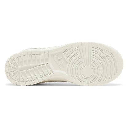Tênis Nike Dunk Low Give Her Flowers Branco - foto 3