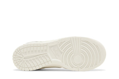 Tênis Nike Dunk Low Give Her Flowers Branco