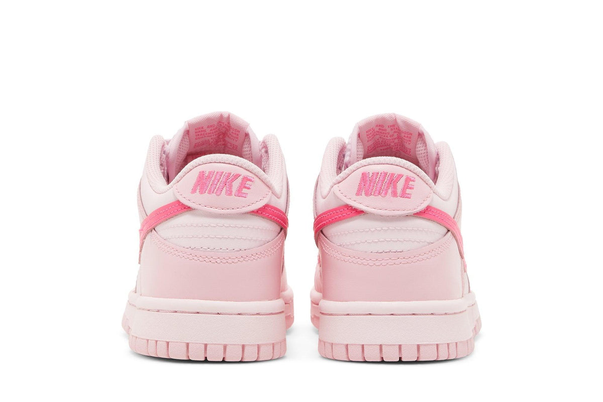 Tênis Nike Dunk Low Triple Pink Rosa