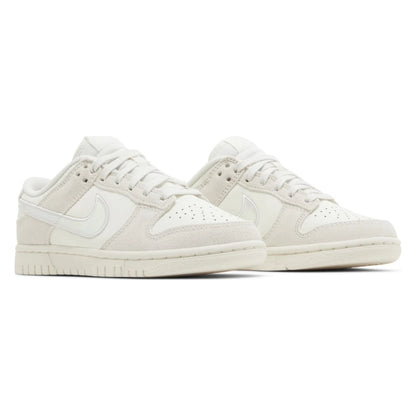 Tênis Nike Dunk Low Iridescent Swoosh Bege - foto 5