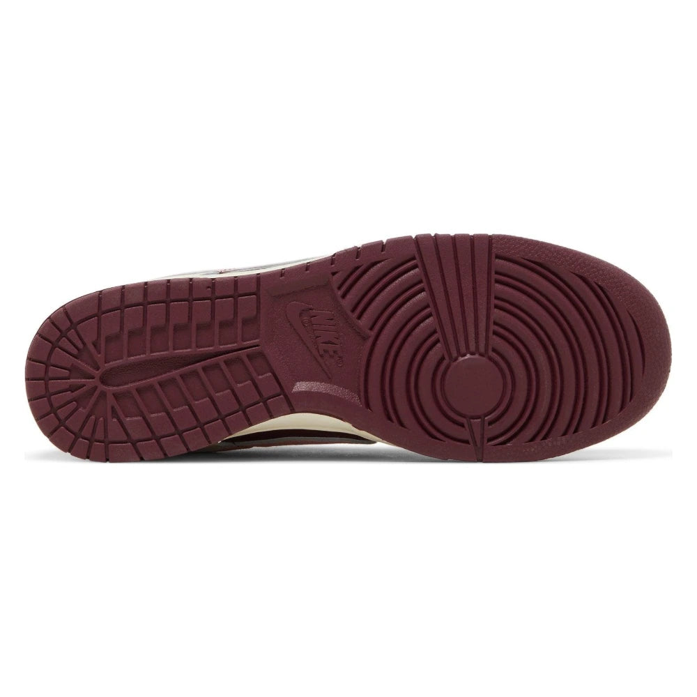 Tênis Nike Dunk Low Premium Valentine&