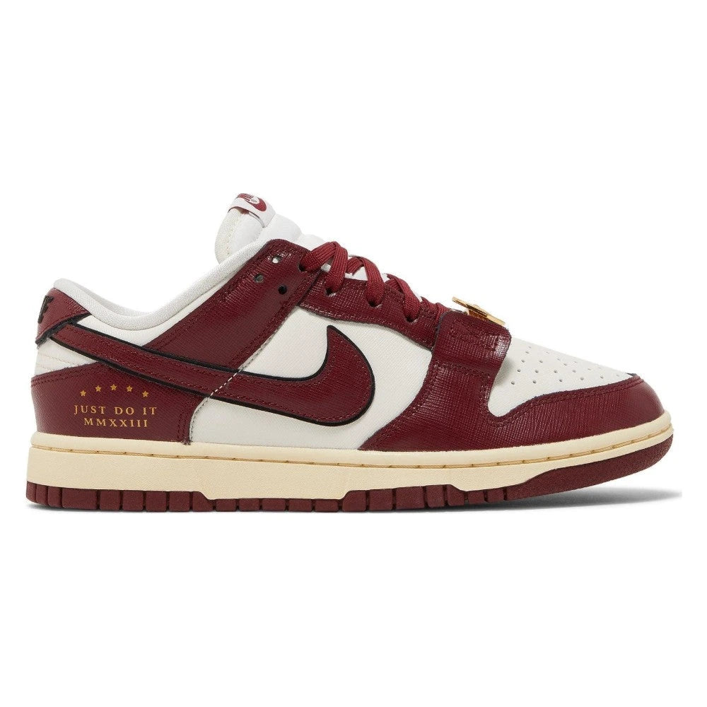 Tênis Nike Dunk Low SE Just Do It Team Red Vermelho