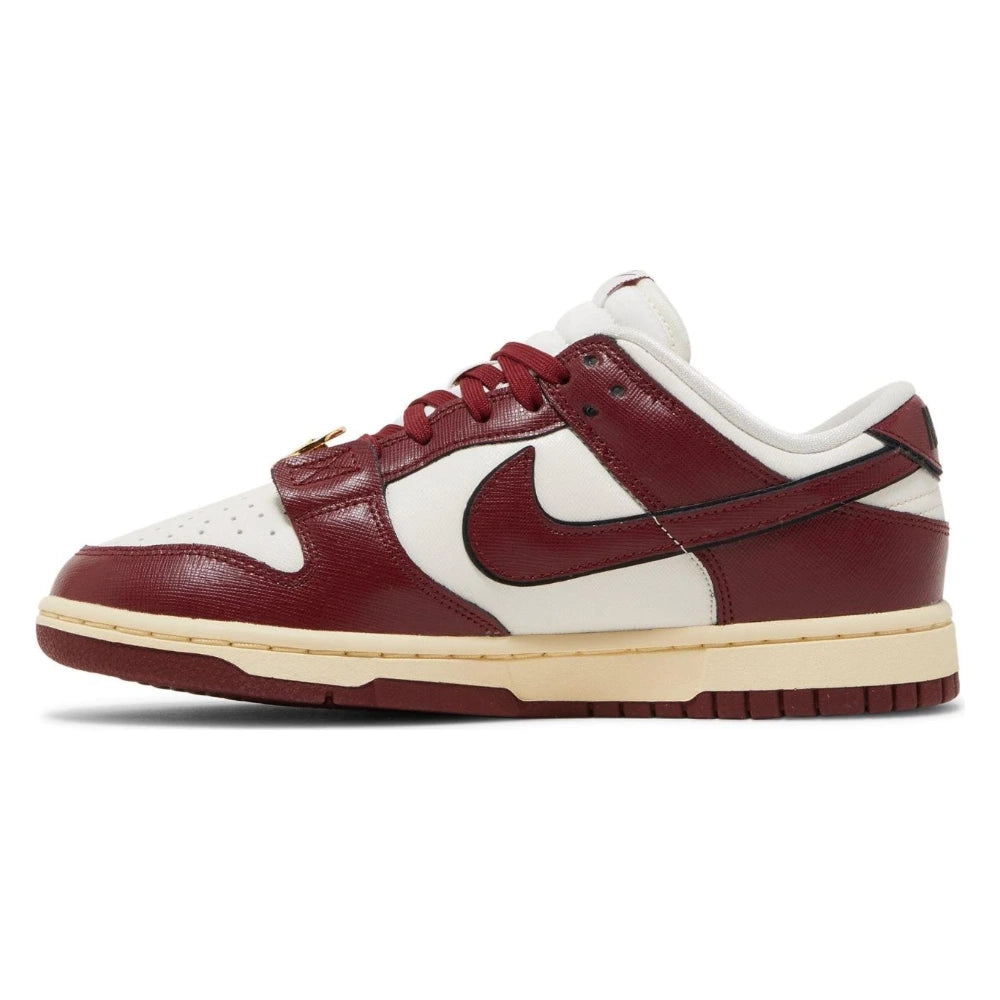 Tênis Nike Dunk Low SE Just Do It Team Red Vermelho - foto 2