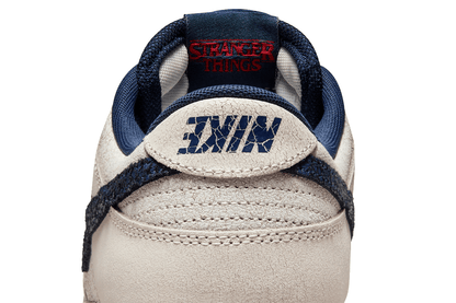 Tênis Nike Dunk Low Stranger Things Phantom Branco
