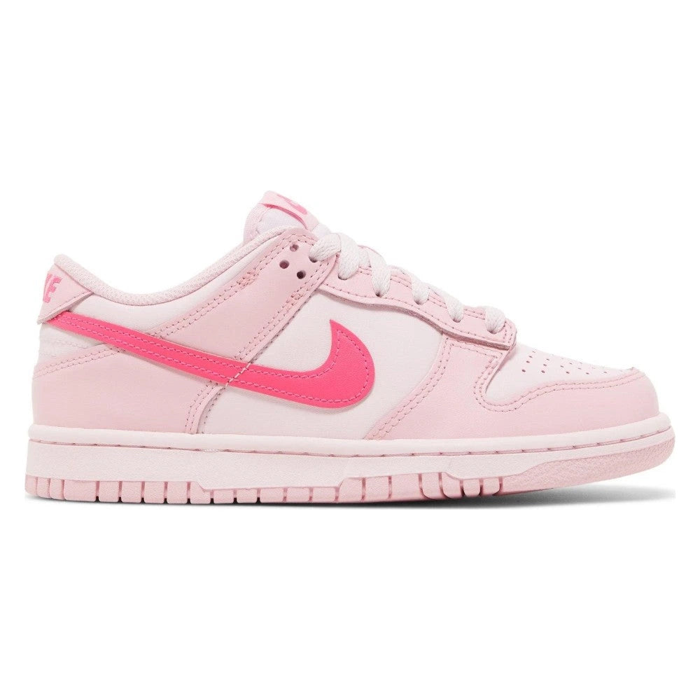 Tênis Nike Dunk Low Triple Pink Rosa