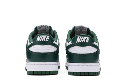 Tênis Nike Dunk Low Varsity Green Michigan State Verde