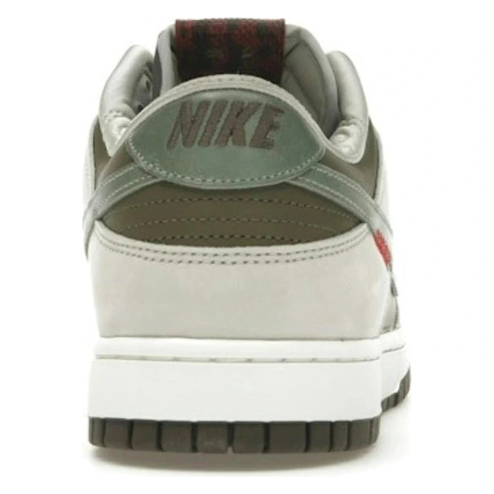 Tênis Nike Dunk Low Year of the Snake 2025 Verde - vista traseira