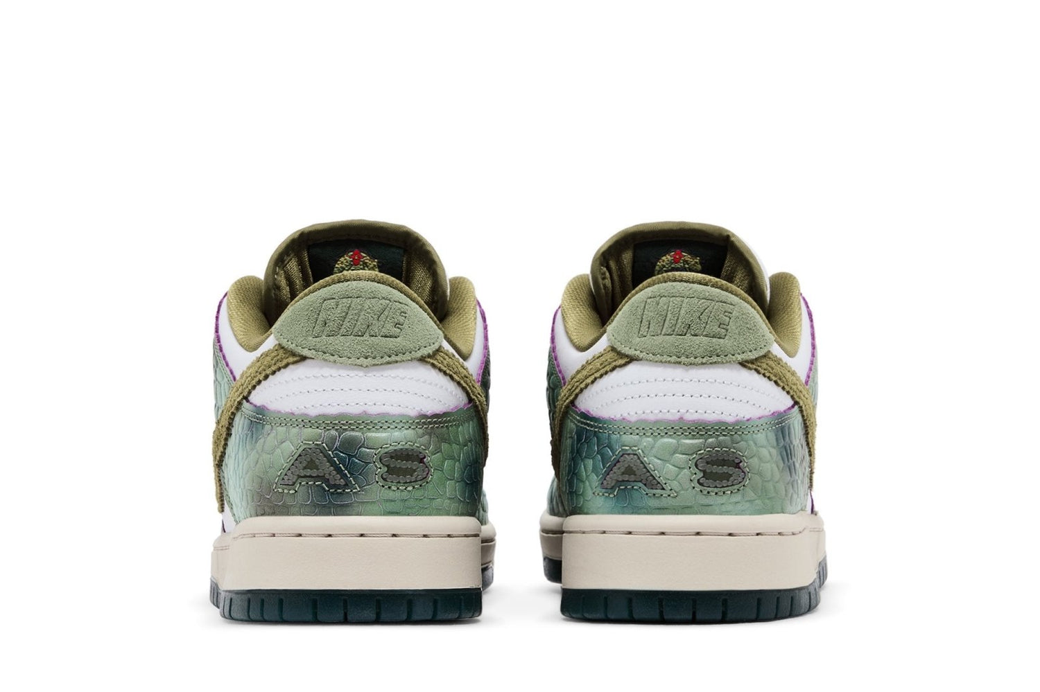 Tênis Nike SB Dunk Low x Alexis Sablone Chameleon Verde