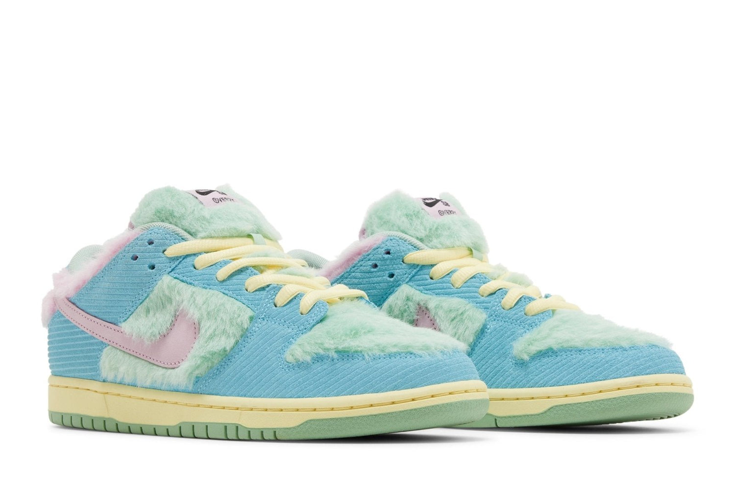 Tênis Nike SB Dunk Low x Verdy Visty Azul