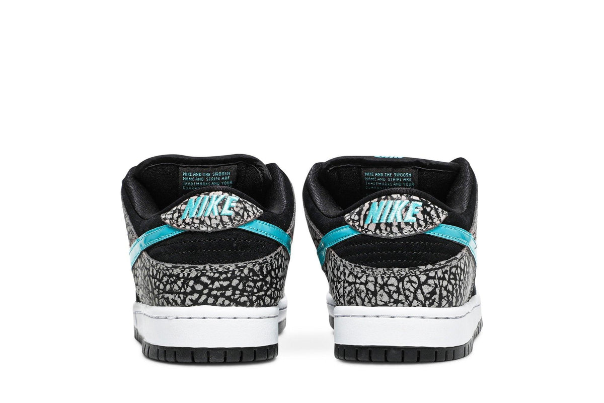Tênis Nike SB Dunk Low Elephant Colorido