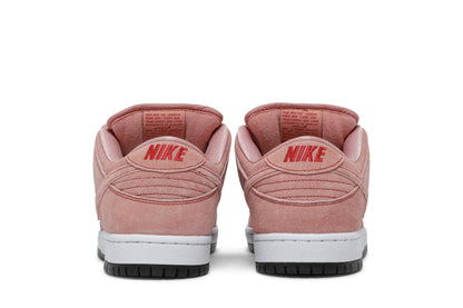 Tênis Nike SB Dunk Low Pink Pig Rosa
