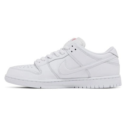 Tênis Nike SB Dunk Low Pro Triple White Branco - foto 2