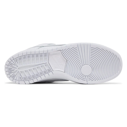 Tênis Nike SB Dunk Low Pro Triple White Branco - foto 3