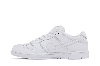 Tênis Nike SB Dunk Low Pro Triple White Branco