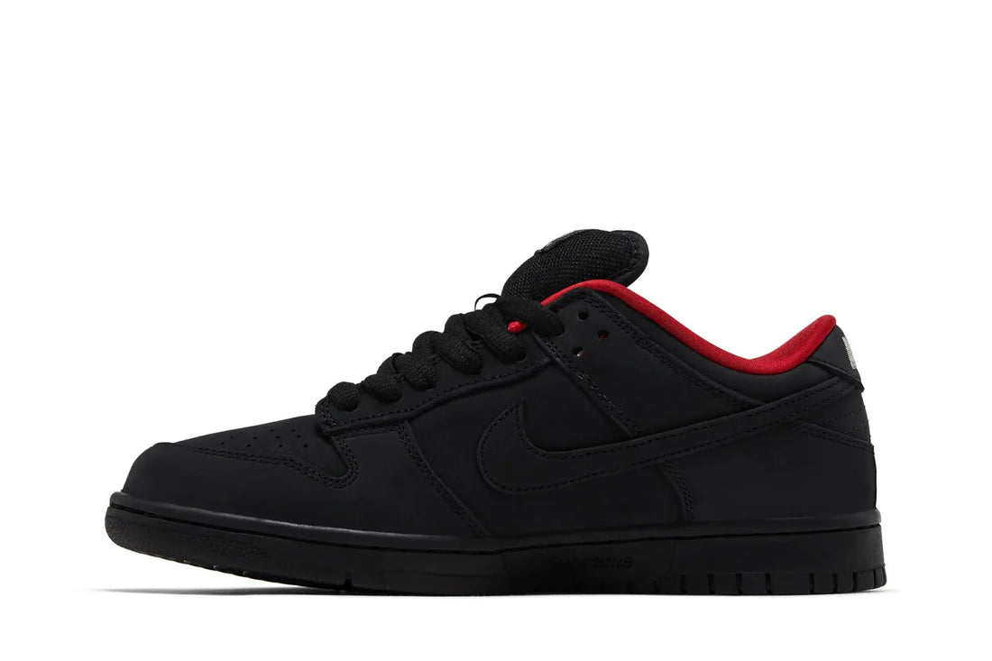 Tênis Nike SB Dunk Low Supreme 94 Black Preto