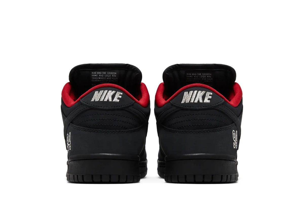 Tênis Nike SB Dunk Low Supreme 94 Black Preto