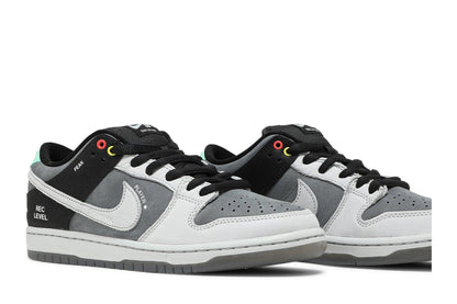 Tênis Nike SB Dunk Low VX 1000 Camcorder Cinza