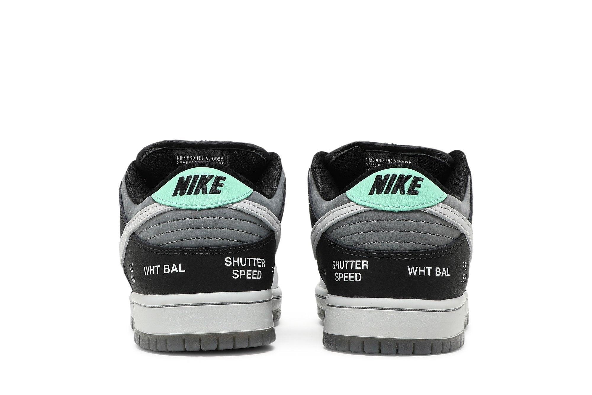 Tênis Nike SB Dunk Low VX 1000 Camcorder Cinza