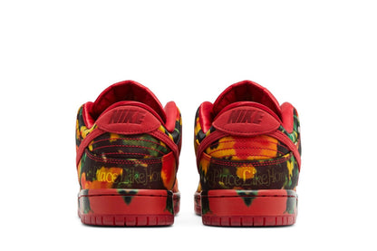 Tênis Nike SB Dunk Low x The Wizard of Oz Poppy Field Vermelho