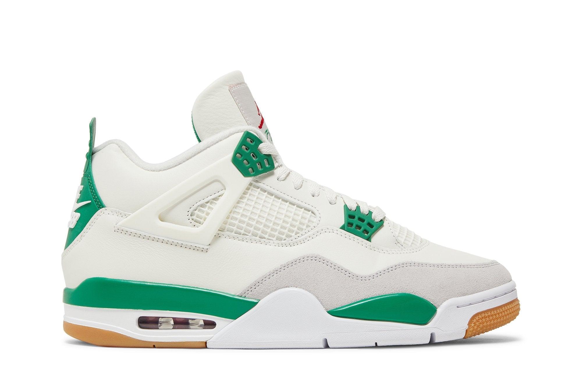 Tênis Nike SB x Air Jordan 4 Retro Pine Green Verde