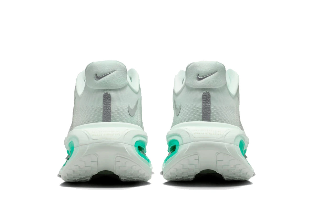 Tênis Nike Vomero Premium Barely Green Verde