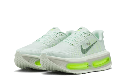 Tênis Nike Vomero Premium Barely Volt Verde