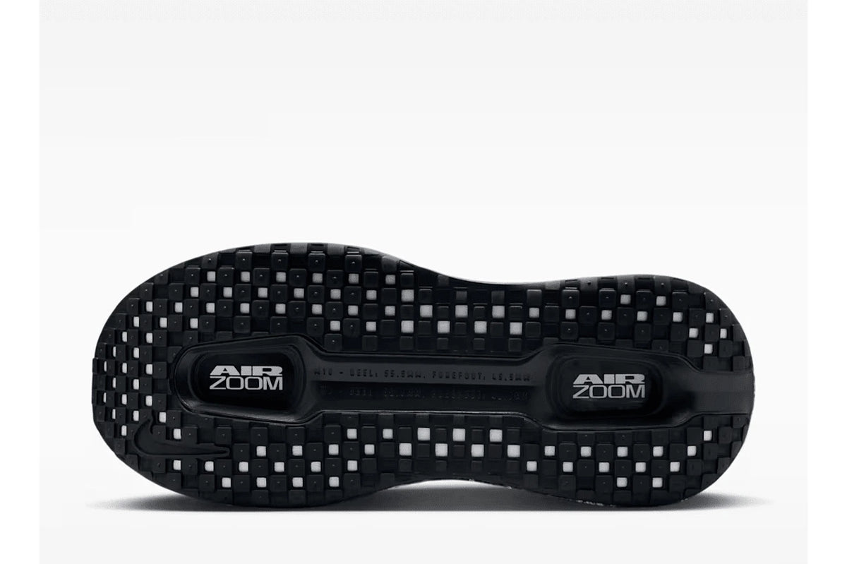 Tênis Nike Vomero Premium SP Black Mini Chrome Swoosh Preto