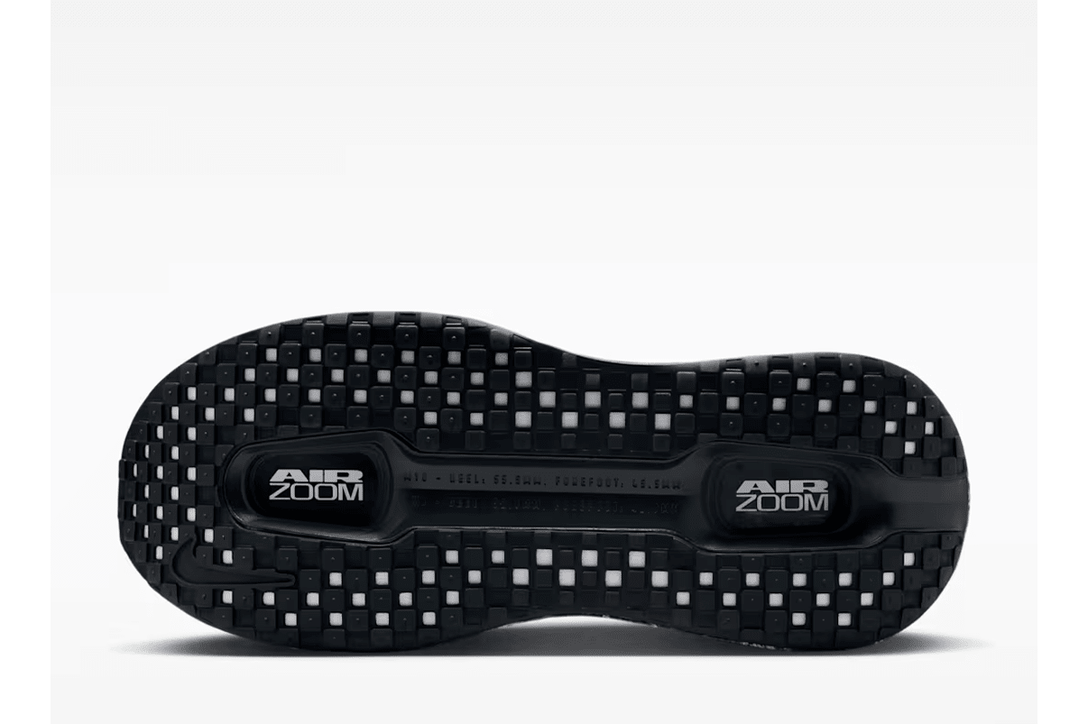 Tênis Nike Vomero Premium SP Black Mini Chrome Swoosh Preto