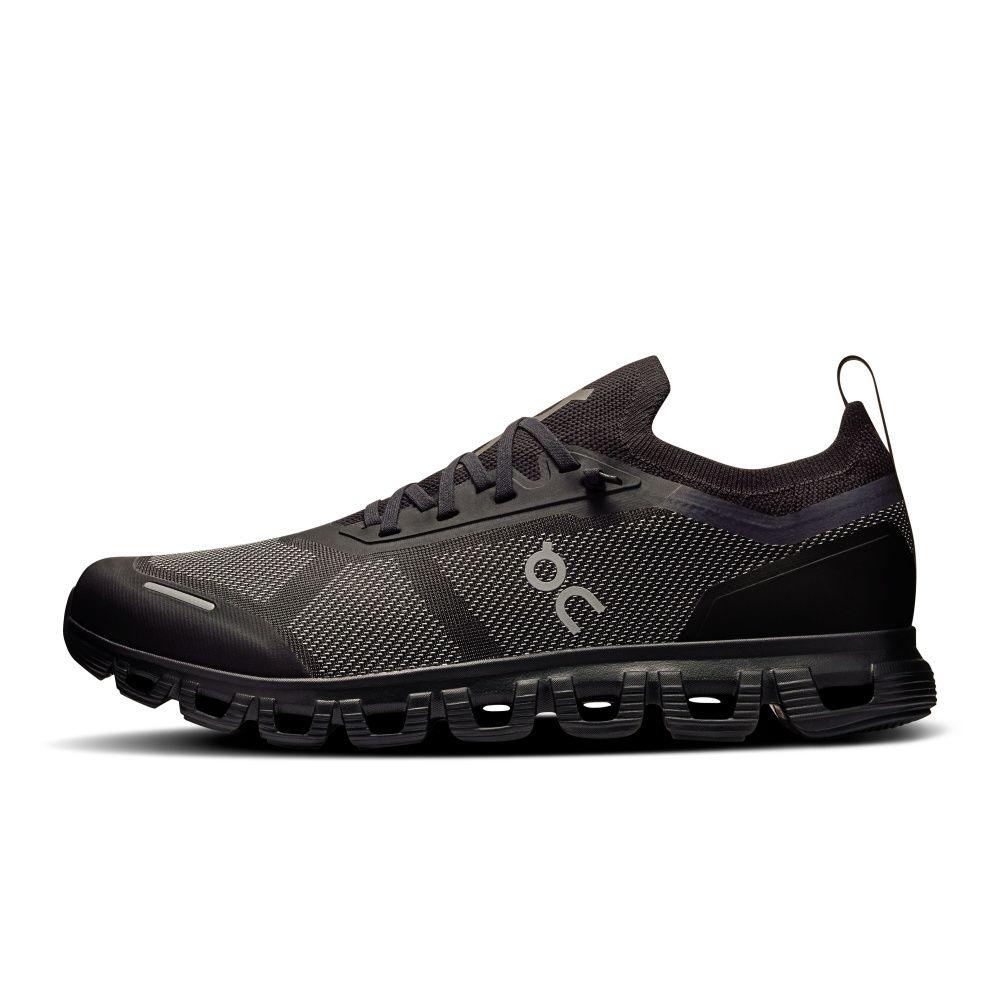 Tênis esportivo preto On Running Cloud 6 Versa visto de lado, design leve e moderno.