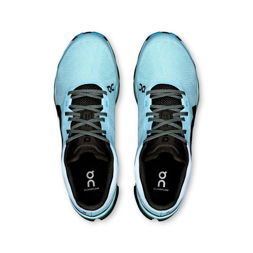 Tênis On Running Cloudflow 5 azul, vista superior com cadarços e cabedal em mesh perfurado