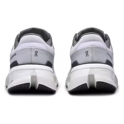 Tênis On Running Cloudrunner 2 Cinza Branco - foto 4