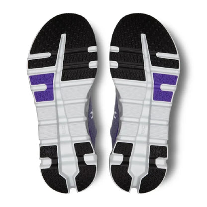 Solado do tênis cinza e roxo On Running Cloudrunner 2 com detalhes em preto e roxo
