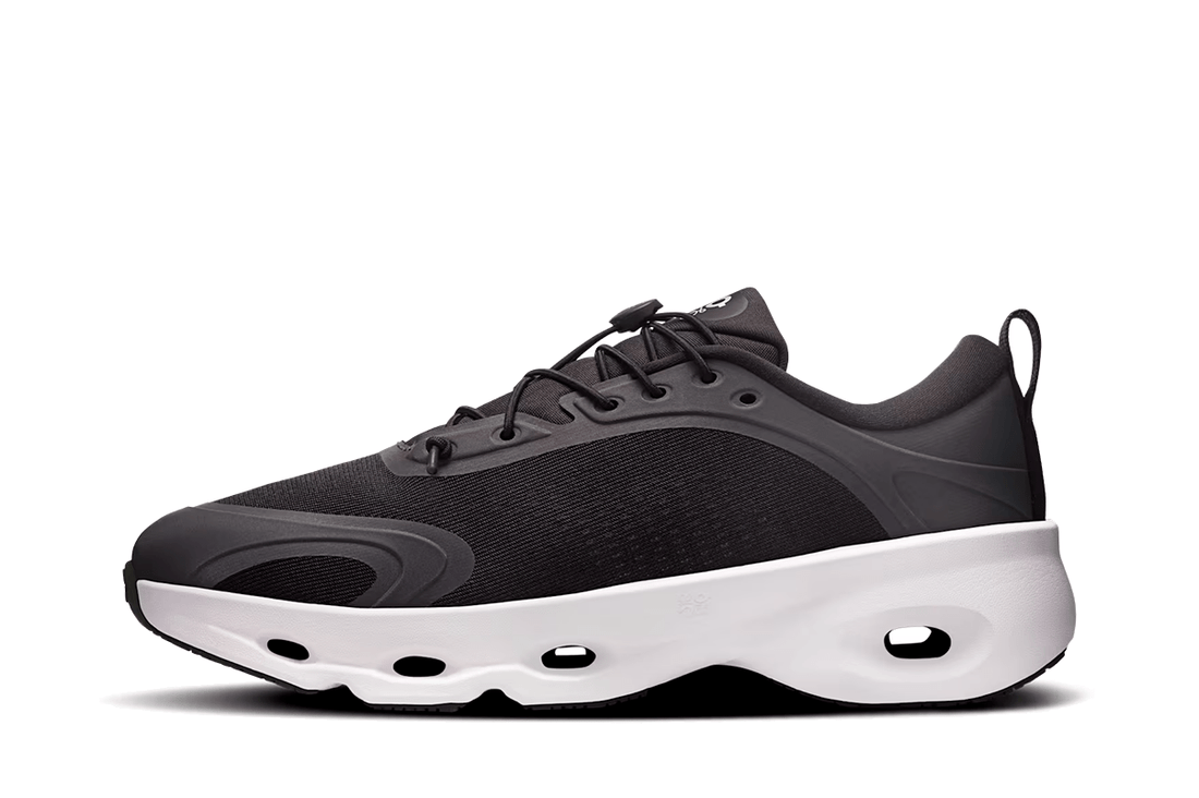 Tênis On Running Cloudsolo Loewe Black White Preto