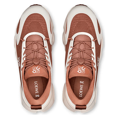 Tênis On Running Cloudsolo Loewe Taupe Eggshell Marrom - foto 4