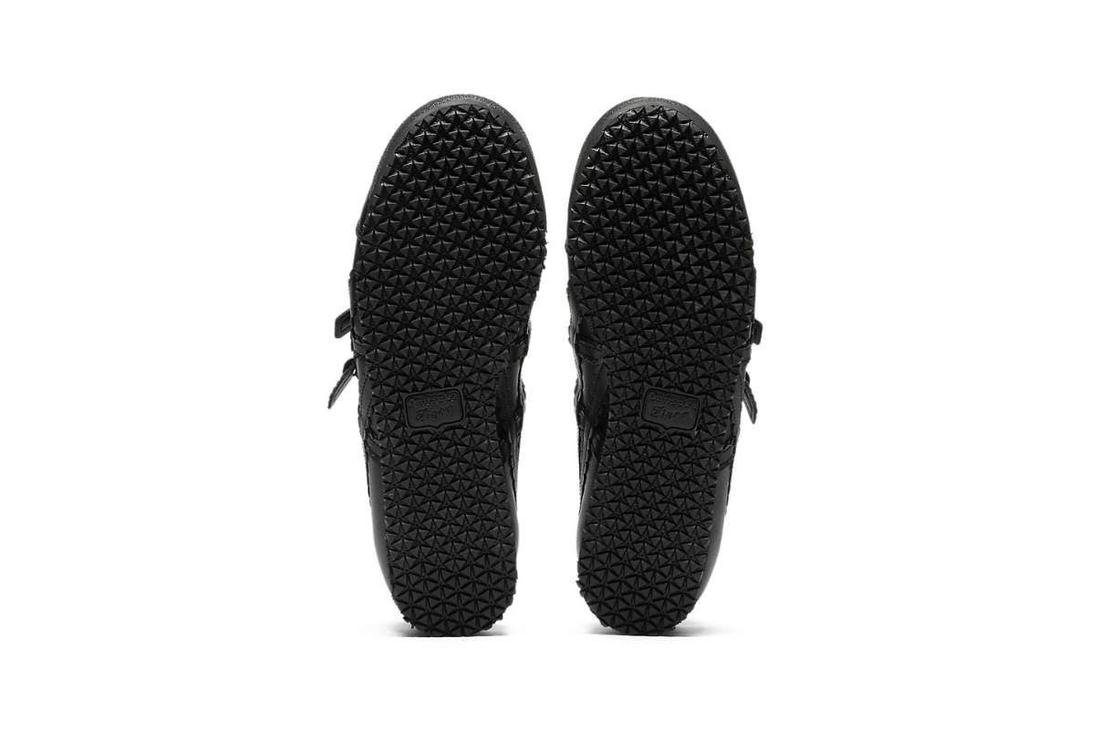 Tênis Onitsuka Tiger Mexico 66 TGRS Triple Black Preto