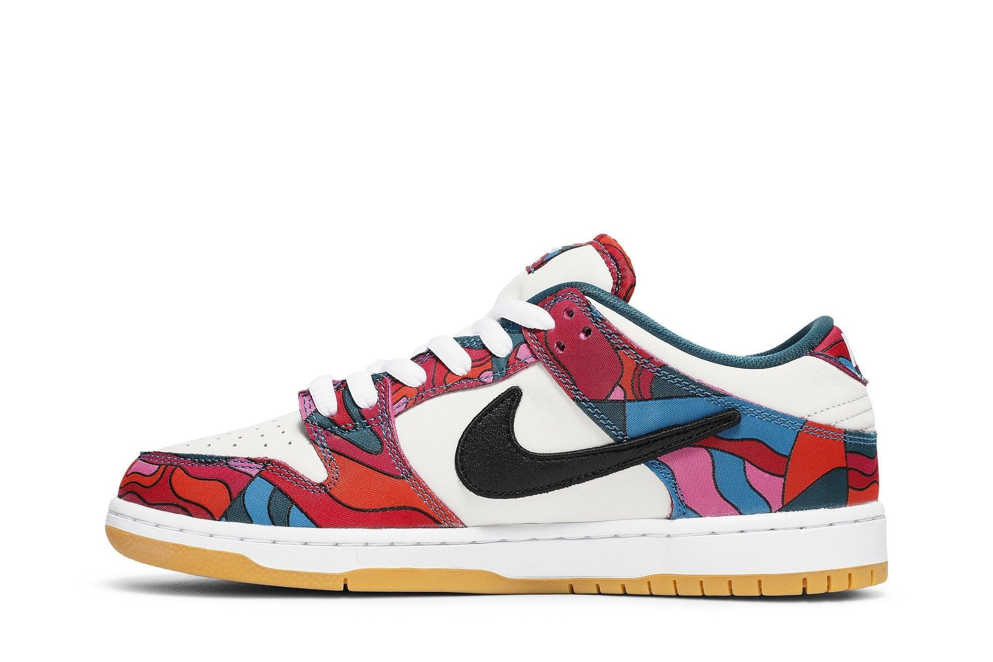 Tênis Parra x Nike SB Dunk Low Pro Abstract Art Colorido