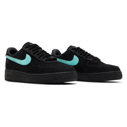 Tênis Tiffany &amp; Co. x Nike Air Force 1 Low 1837 Preto - foto 5