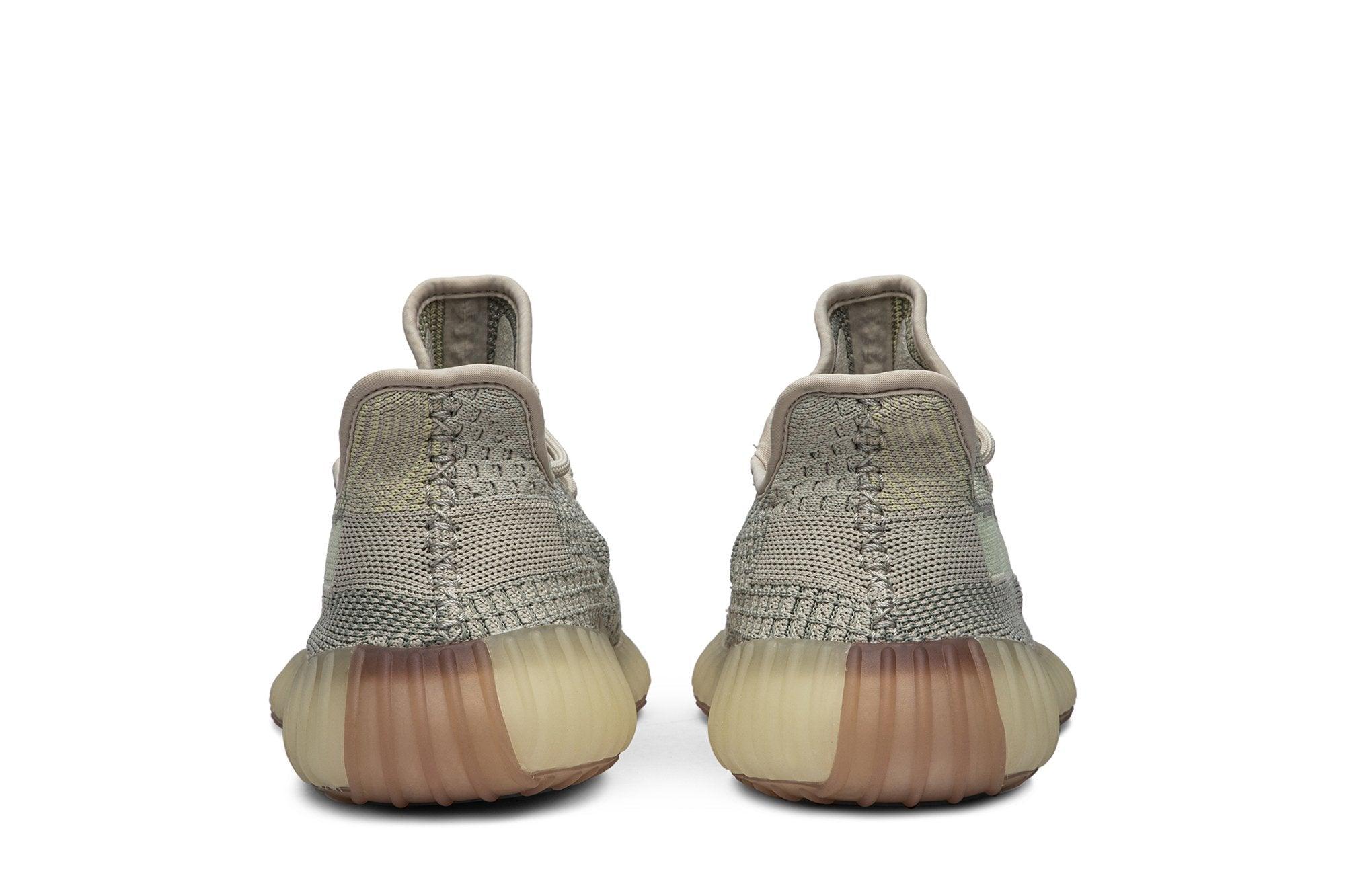 Tênis Yeezy Boost 350 v2 Citrin Bege