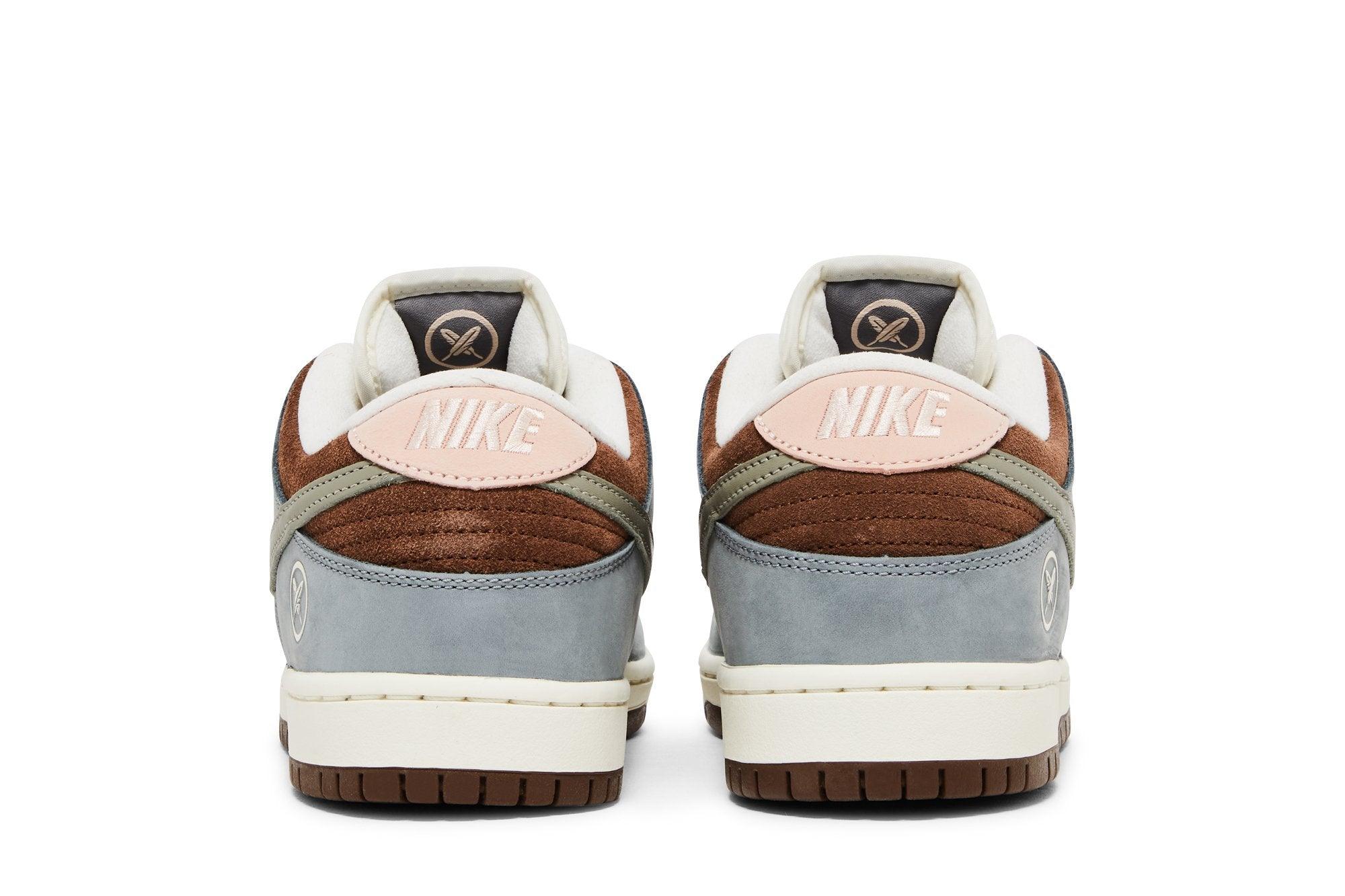 Tênis Nike SB Dunk Low x Yuto Horigome Azul